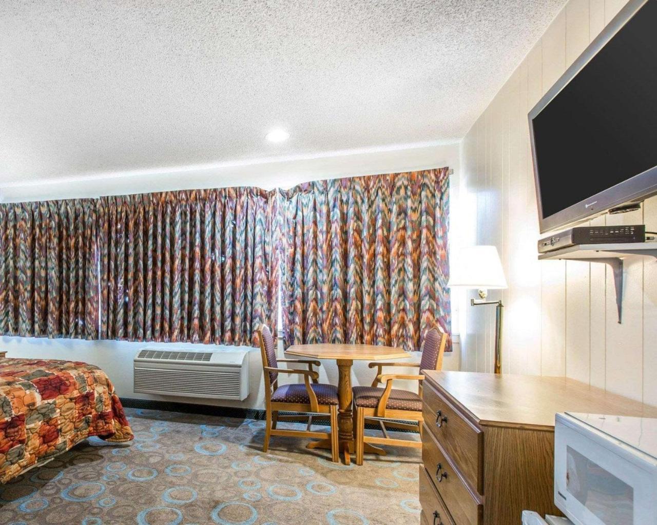 Rodeway Inn Wildwood Mammoth Lakes Extérieur photo