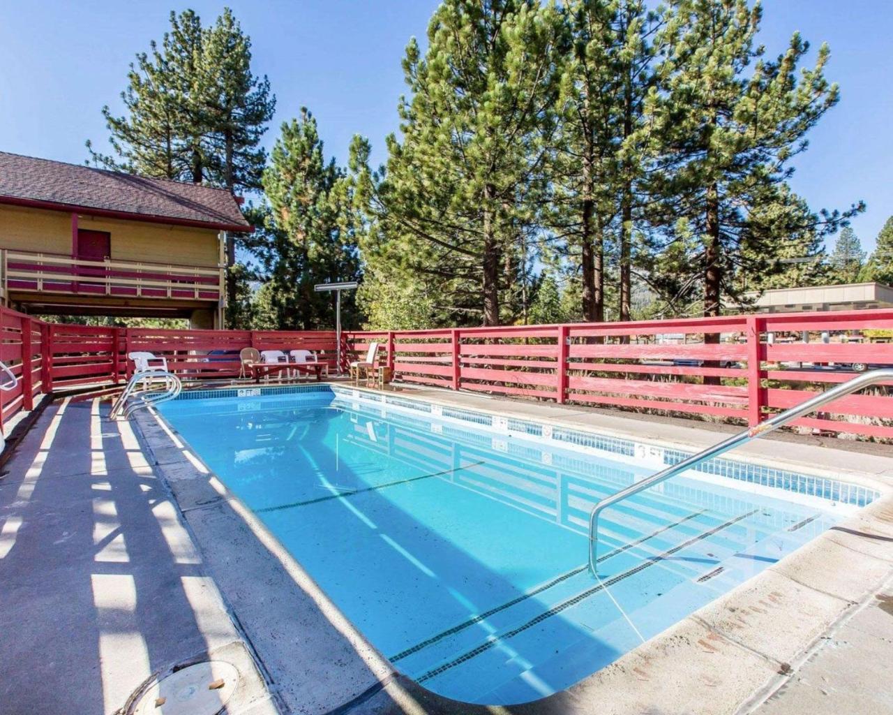 Rodeway Inn Wildwood Mammoth Lakes Extérieur photo