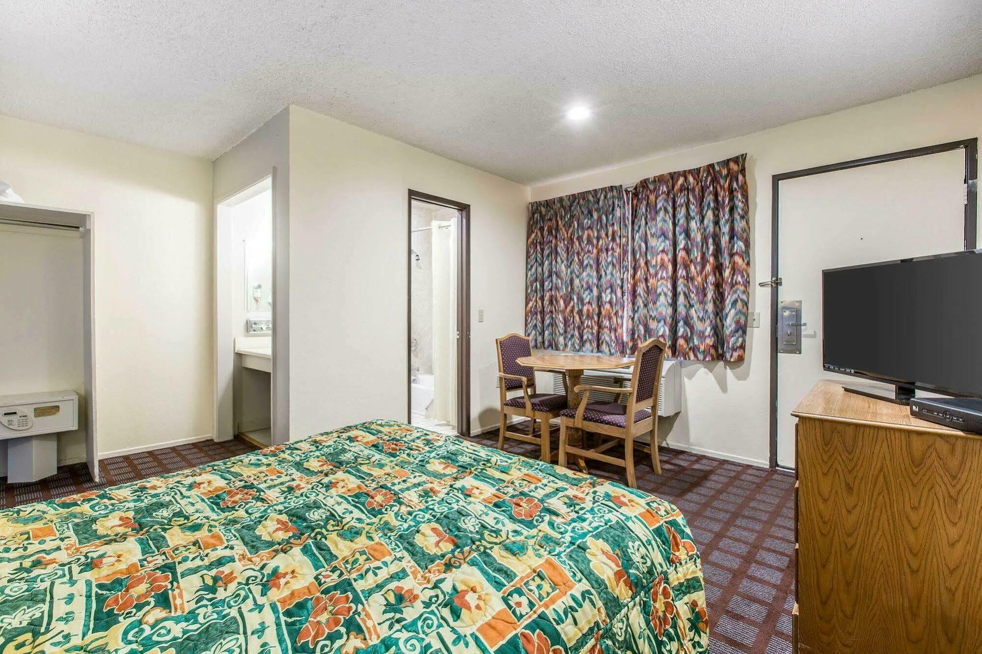 Rodeway Inn Wildwood Mammoth Lakes Extérieur photo